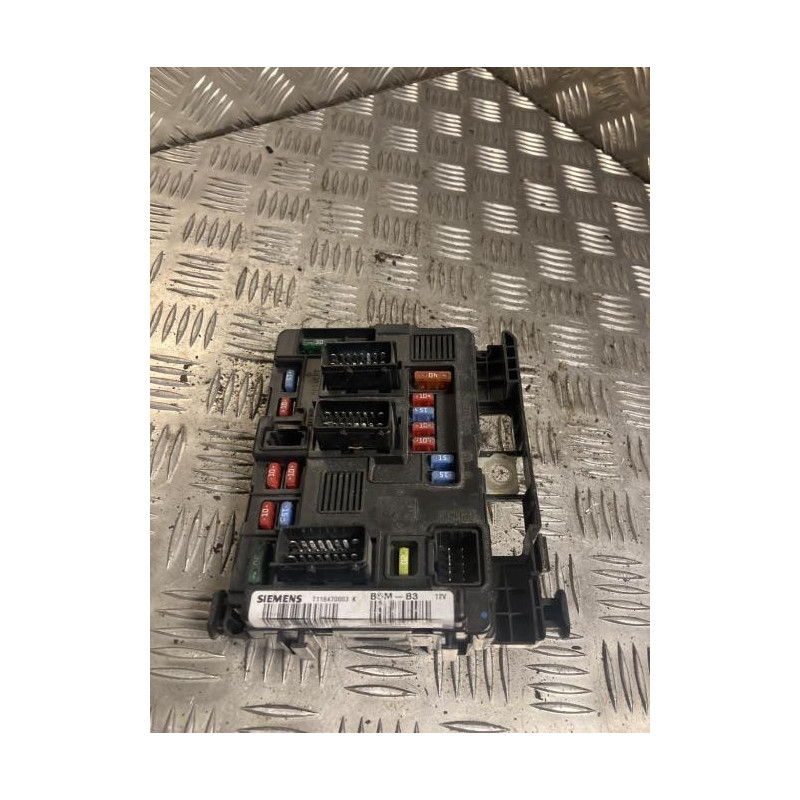 Boitier servitude moteur (BSM) PEUGEOT 206 PHASE 1 d’occasion