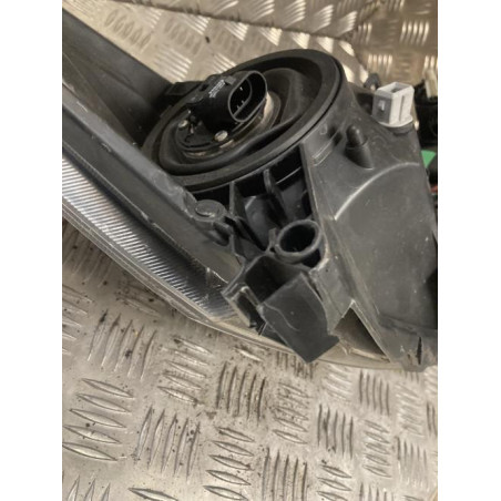 Optique avant principal gauche (feux)(phare) TOYOTA AURIS 1 PHASE 1 d’occasion
