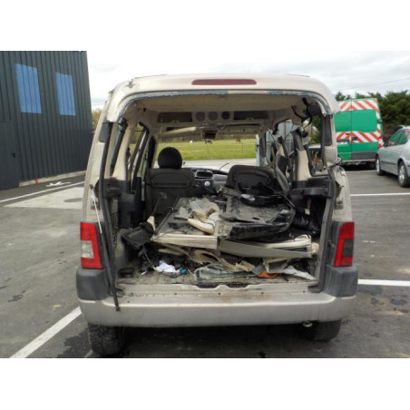 Feu arriere stop central CITROEN BERLINGO 1 PHASE 2 d’occasion