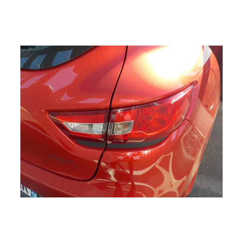 Feu arriere secondaire gauche (feux) RENAULT CLIO 4 PHASE 1 d’occasion
