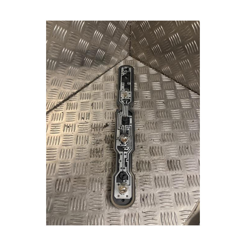 Platine feu arriere gauche RENAULT MASTER 3 PHASE 1 d’occasion
