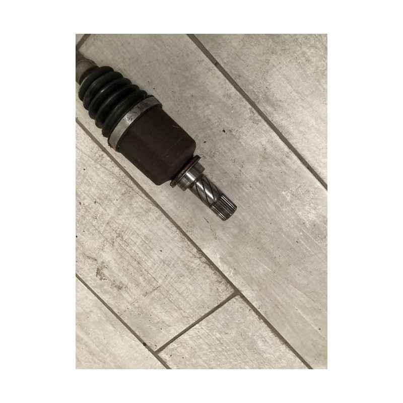 Cardan gauche (transmission) RENAULT MEGANE 3 PHASE 2 d’occasion