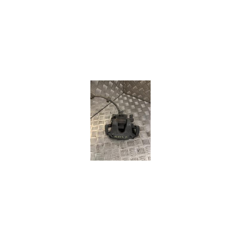Etrier avant droit (freinage) RENAULT CLIO 4 PHASE 2 d’occasion