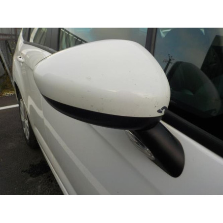 Moyeu avant gauche CITROEN C3 2 PHASE 1 d’occasion