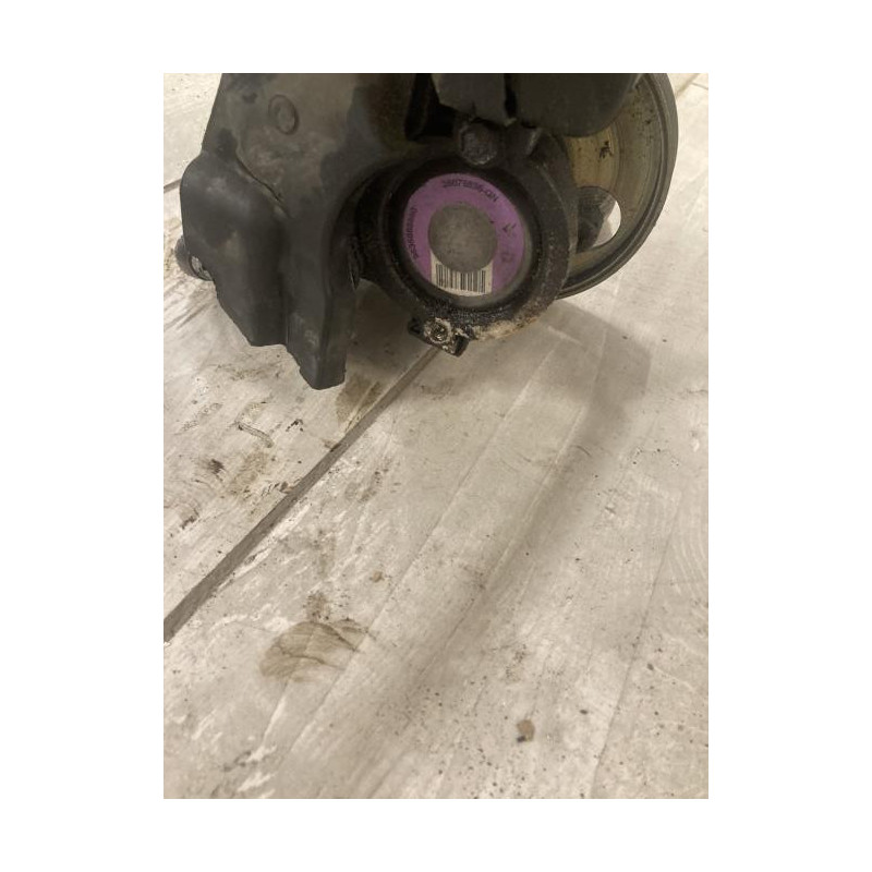 Pompe de direction PEUGEOT 206 PHASE 2 d’occasion