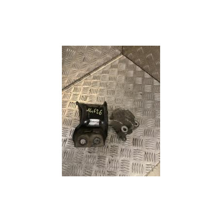 Support moteur RENAULT TWINGO 2 PHASE 1 d’occasion