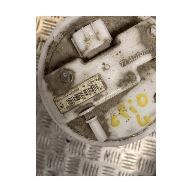 Pompe à carburant RENAULT CLIO 4 PHASE 1 d’occasion