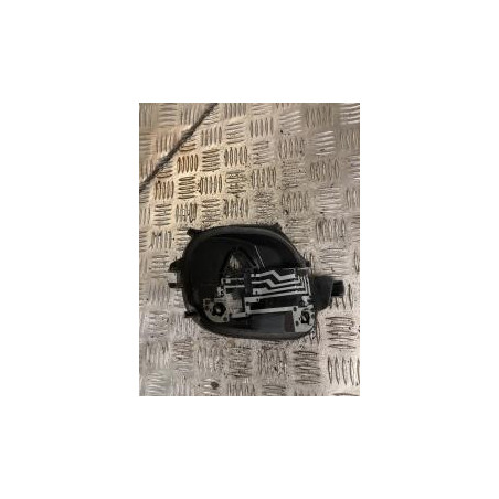 Platine feu arriere gauche PEUGEOT 208 1 PHASE 1 d’occasion