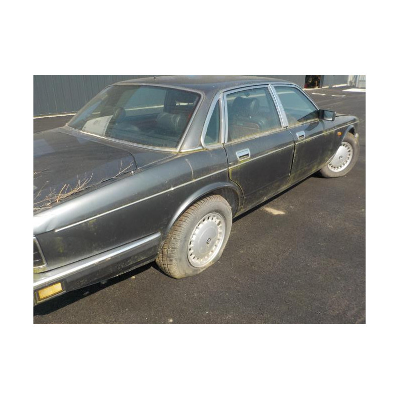 Compresseur clim DAIMLER XJ 40 d’occasion
