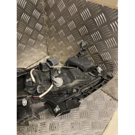 Optique avant principal gauche (feux)(phare) MAZDA 6 2 PHASE 1 d’occasion
