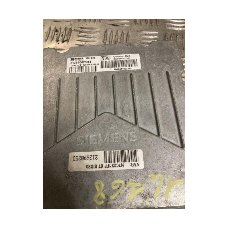 Calculateur moteur CITROEN XSARA PHASE 2 BREAK d’occasion