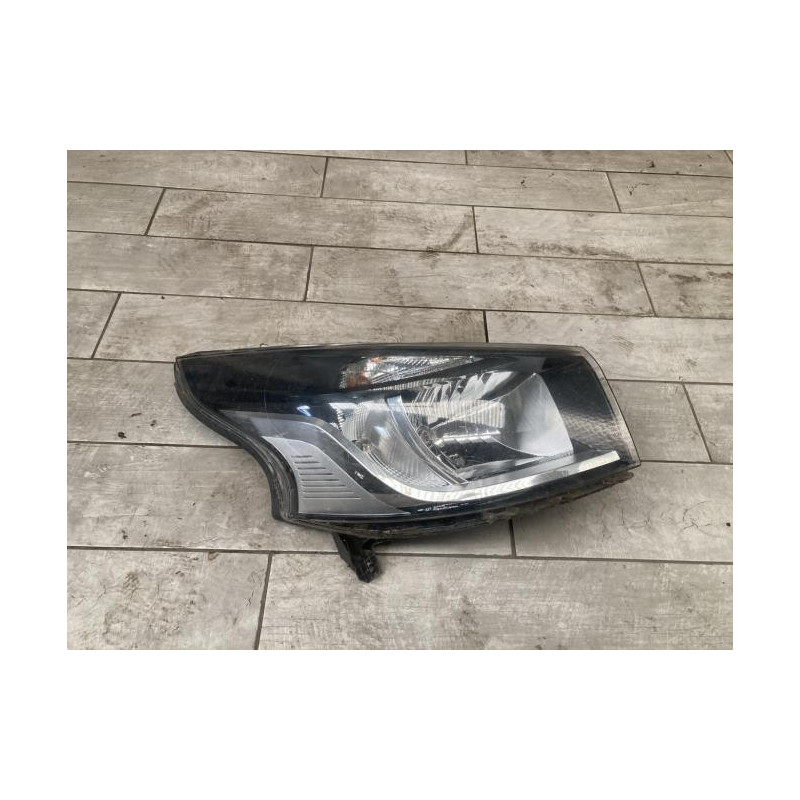 Optique avant principal droit (feux)(phare) RENAULT TRAFIC 3 LONG PHASE 1 d’occasion