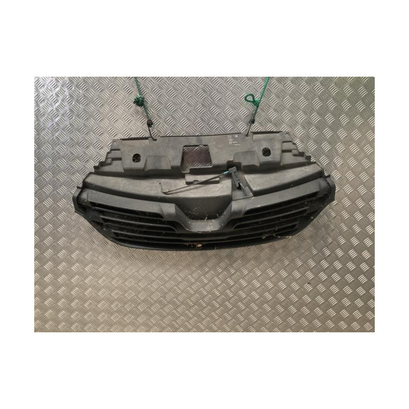 Calandre RENAULT TRAFIC 3 LONG PHASE 1 d’occasion