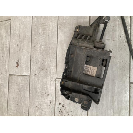 Bloc electrique de frein a main RENAULT SCENIC 2 PHASE 2 d’occasion