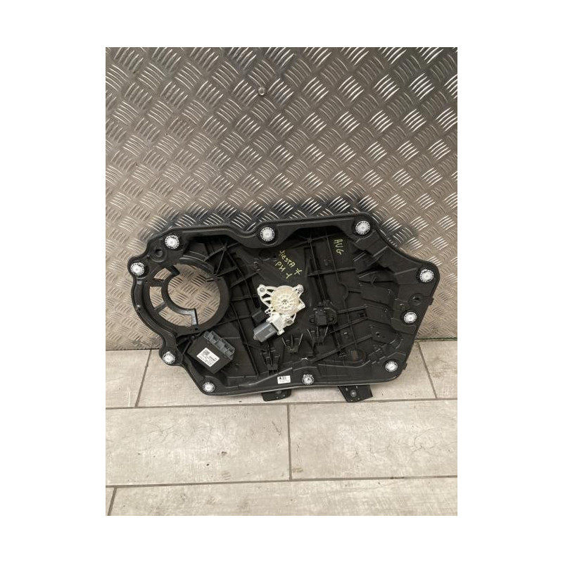 Leve vitre electrique avant gauche FORD FIESTA 7 PHASE 1 d’occasion