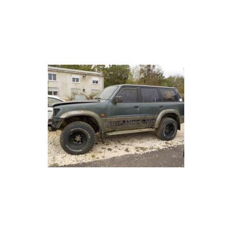 Aile avant gauche NISSAN PATROL 2 d’occasion