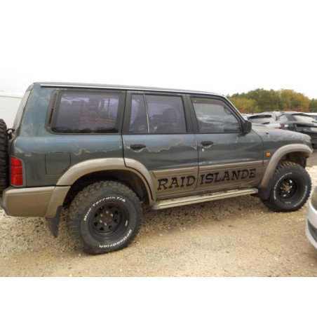 Porte de coffre droit NISSAN PATROL 2 d’occasion