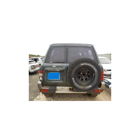 Porte de coffre gauche NISSAN PATROL 2 d’occasion