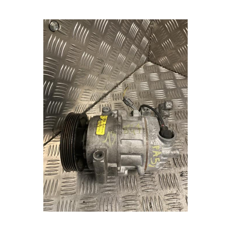 Compresseur clim RENAULT MEGANE 3 PHASE 1 BREAK d’occasion