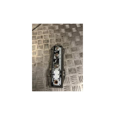 Platine feu arriere gauche PEUGEOT 307 PHASE 1 BREAK d’occasion