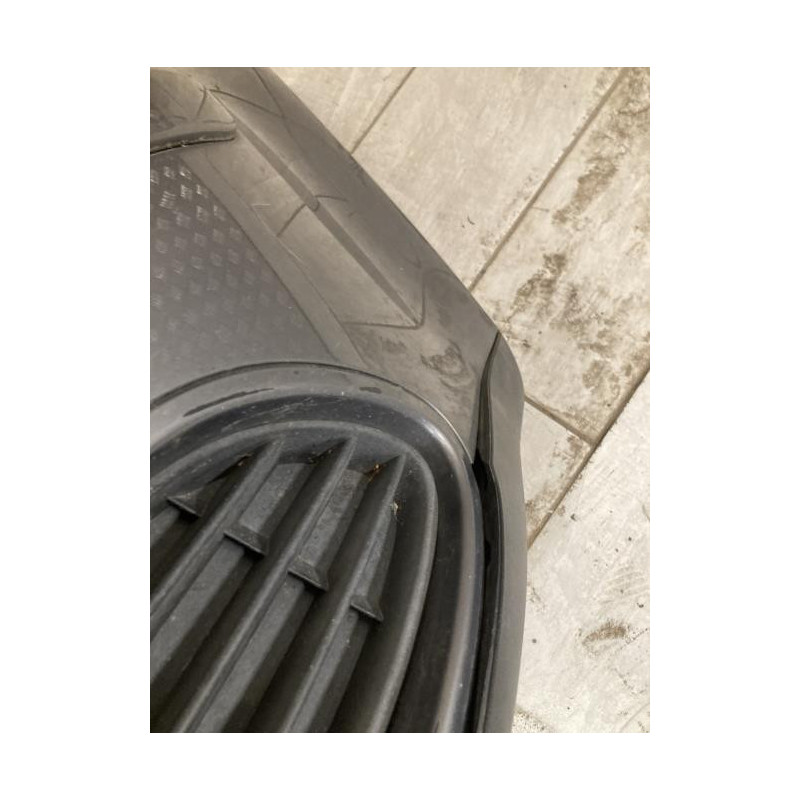 Pare choc avant VOLKSWAGEN GOLF PLUS PHASE 1 d’occasion