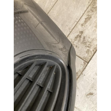 Pare choc avant VOLKSWAGEN GOLF PLUS PHASE 1 d’occasion