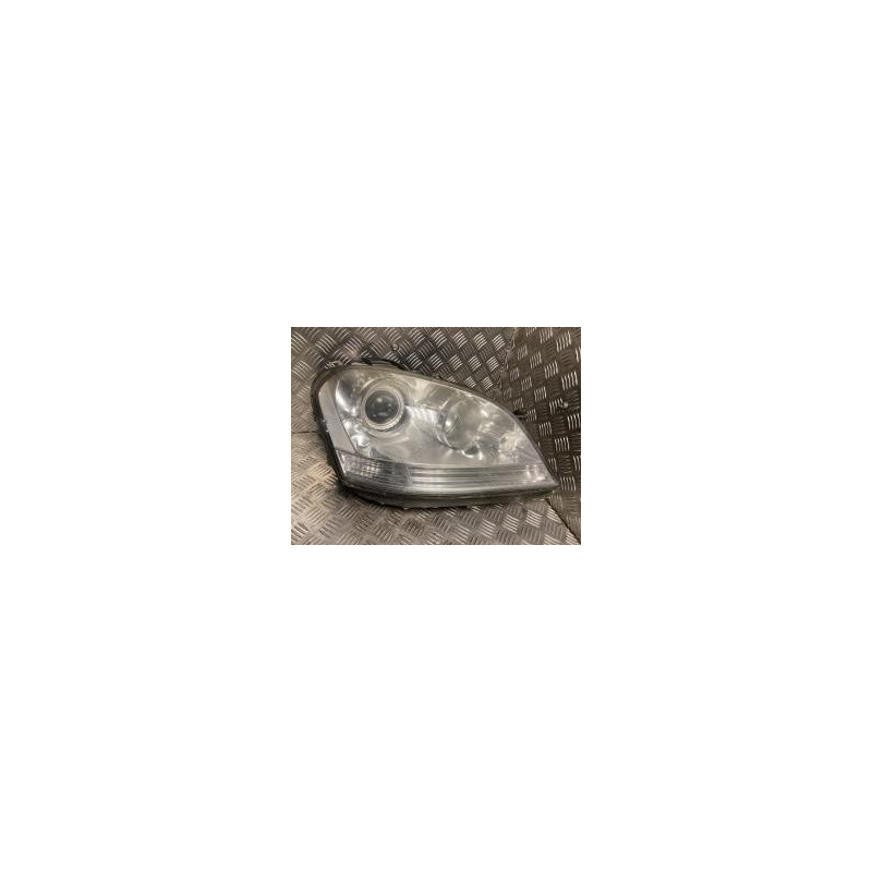 Optique avant principal droit (feux)(phare) MERCEDES CLASSE M 164 PHASE 1 d’occasion