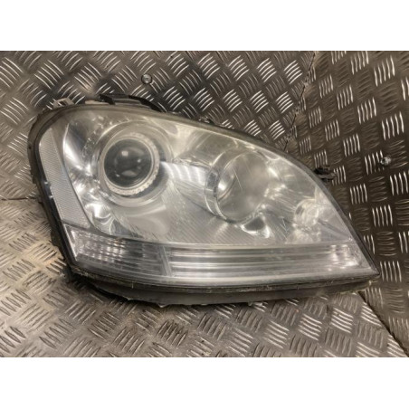 Optique avant principal droit (feux)(phare) MERCEDES CLASSE M 164 PHASE 1 d’occasion