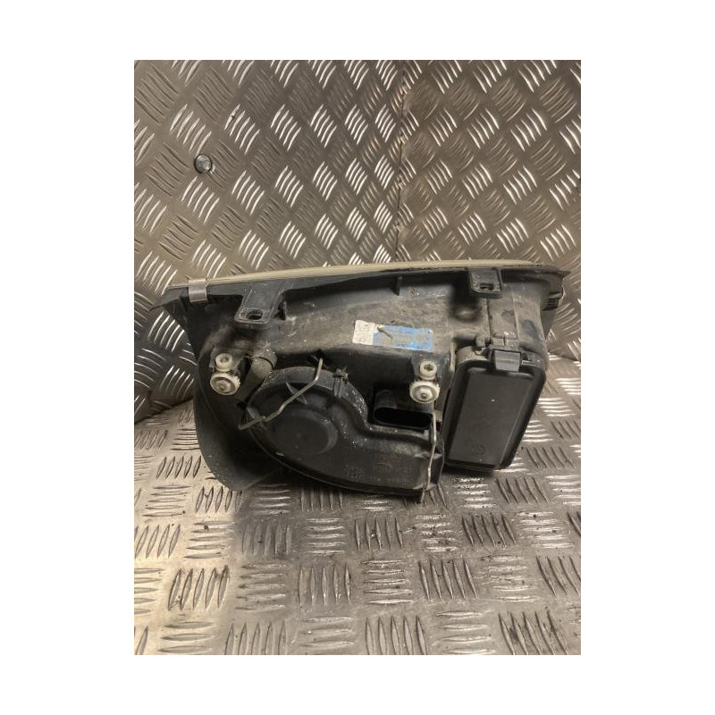 Optique avant principal gauche (feux)(phare) VOLKSWAGEN BORA d’occasion