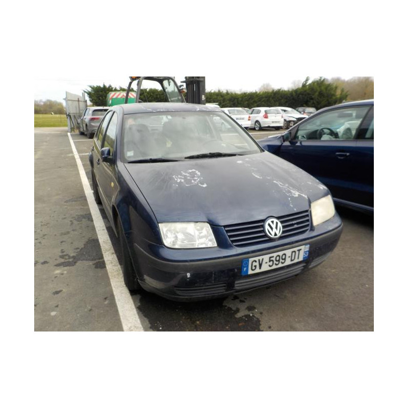 Optique avant principal gauche (feux)(phare) VOLKSWAGEN BORA d’occasion