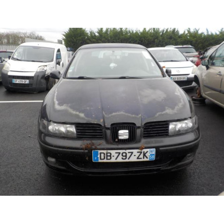 Platine feu arriere gauche SEAT LEON 1 d’occasion