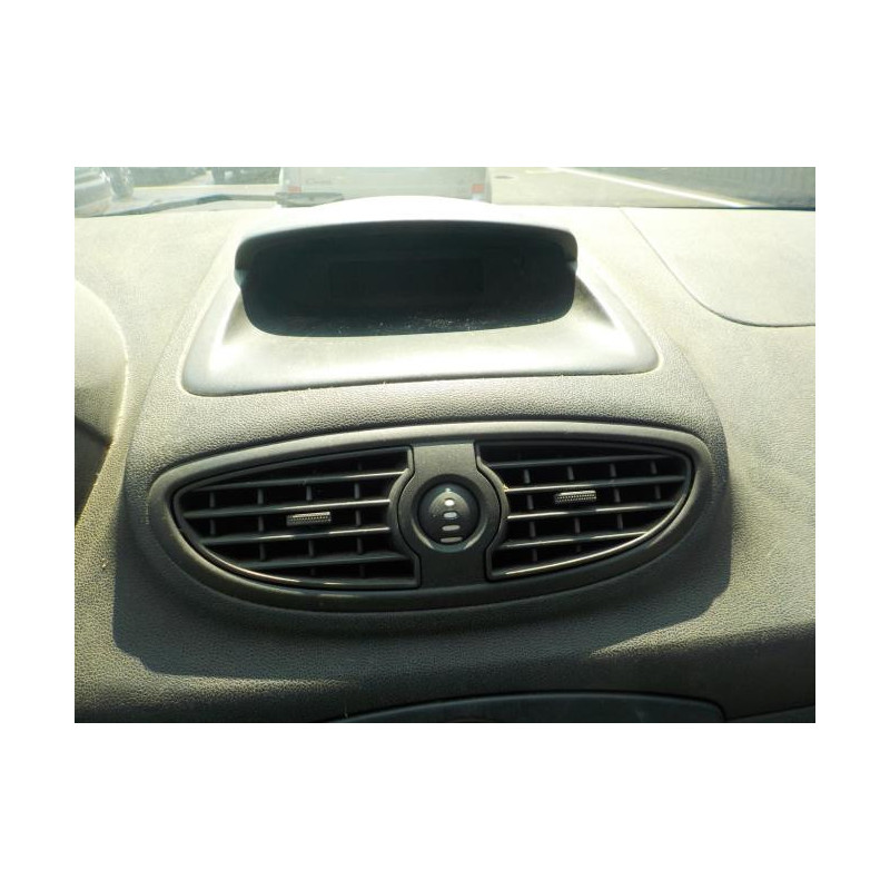 Moteur RENAULT CLIO 3 PHASE 1 d’occasion