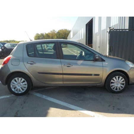 Moteur RENAULT CLIO 3 PHASE 1 d’occasion