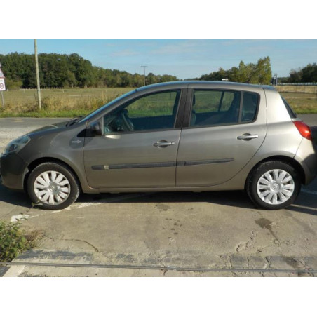 Moteur RENAULT CLIO 3 PHASE 1 d’occasion