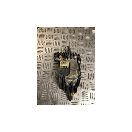 Porte fusible CITROEN BERLINGO 2 PHASE 1 d’occasion