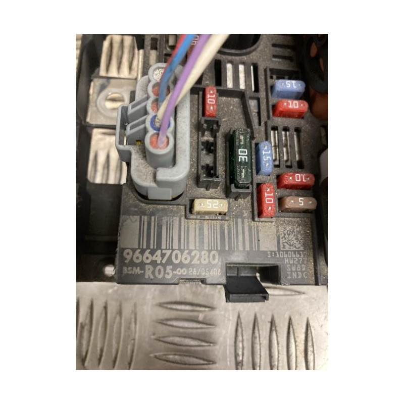 Boitier servitude moteur (BSM) CITROEN BERLINGO 2 PHASE 1 d’occasion