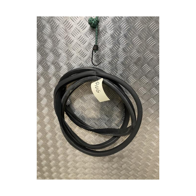 Joint de porte avant gauche MERCEDES CLASSE M 164 PHASE 1 d’occasion