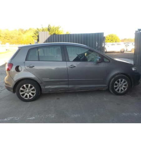 Feu arriere secondaire gauche (feux) VOLKSWAGEN GOLF PLUS PHASE 1 d’occasion
