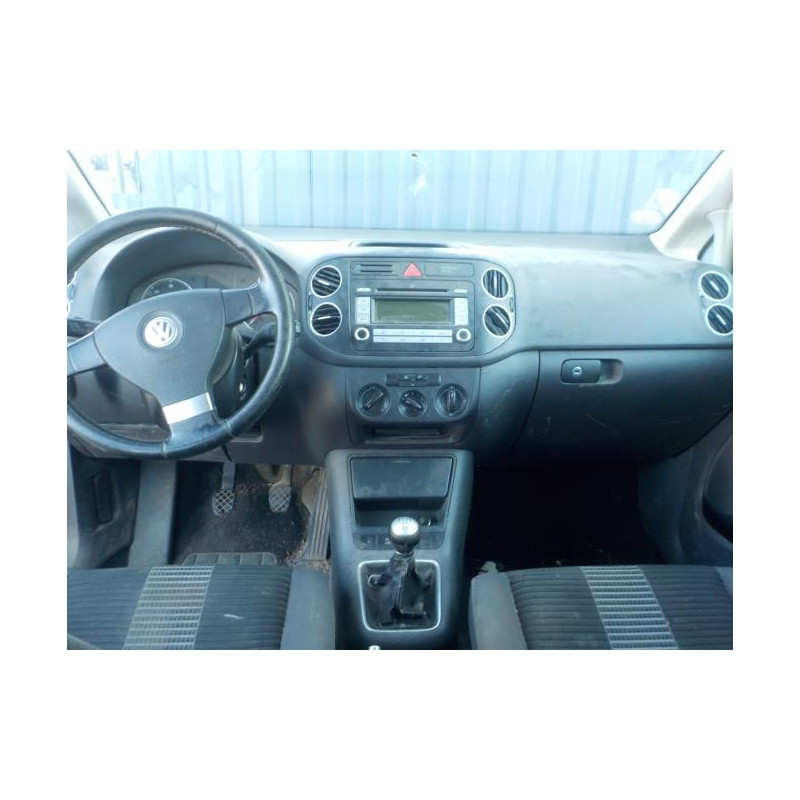 Feu arriere secondaire gauche (feux) VOLKSWAGEN GOLF PLUS PHASE 1 d’occasion