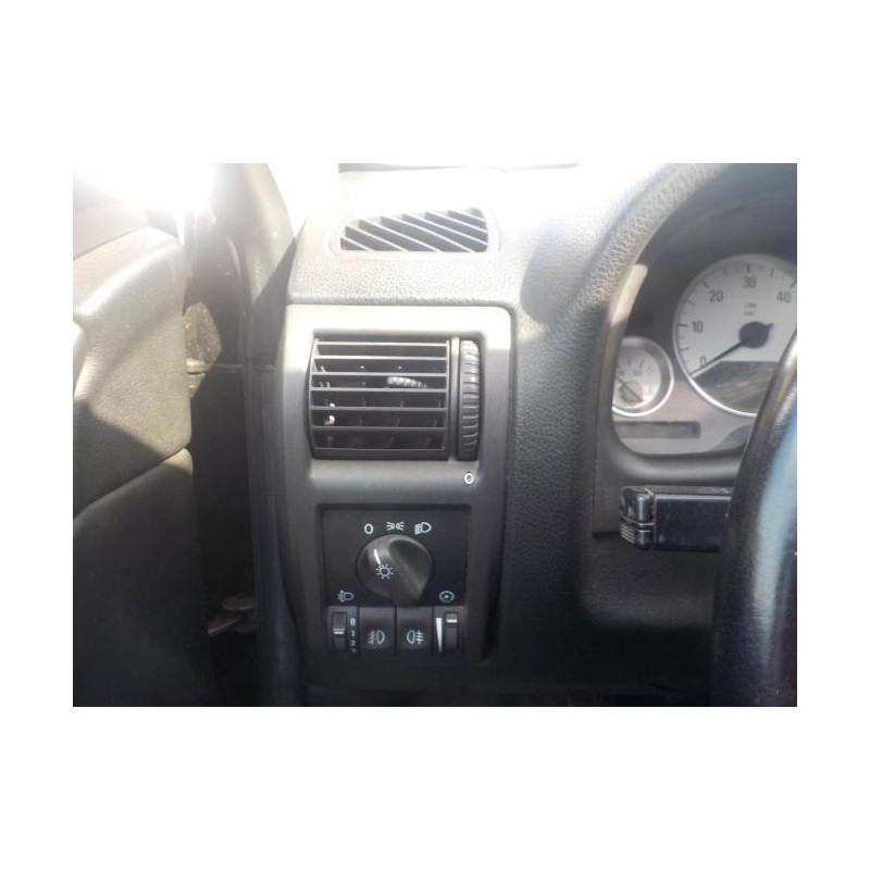 Platine feu arriere droit OPEL ASTRA G COUPE d’occasion