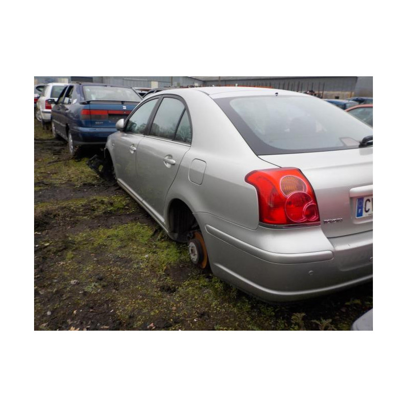 Capot TOYOTA AVENSIS 2 PHASE 1 d’occasion