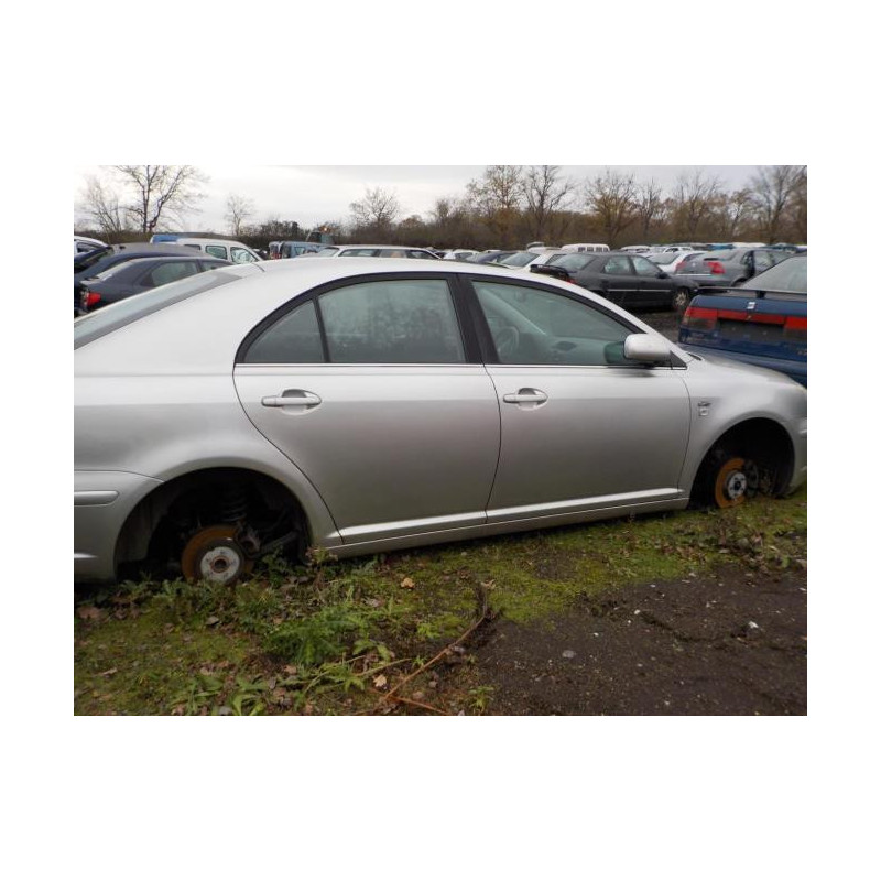 Capot TOYOTA AVENSIS 2 PHASE 1 d’occasion