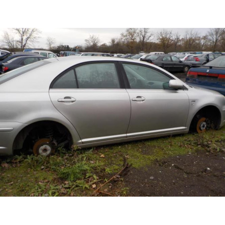 Capot TOYOTA AVENSIS 2 PHASE 1 d’occasion