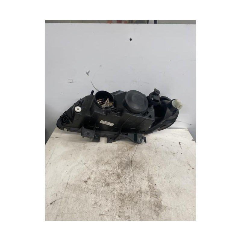 Optique avant principal droit (feux)(phare) RENAULT LAGUNA 1 PHASE 2 d’occasion