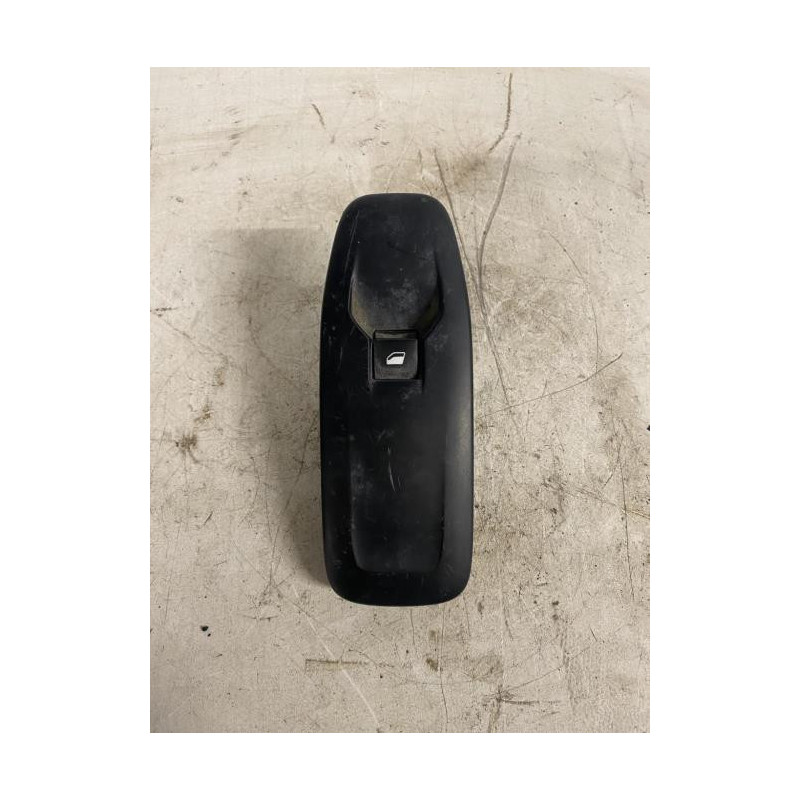 Interrupteur de leve vitre avant droit PEUGEOT 208 1 PHASE 1 d’occasion