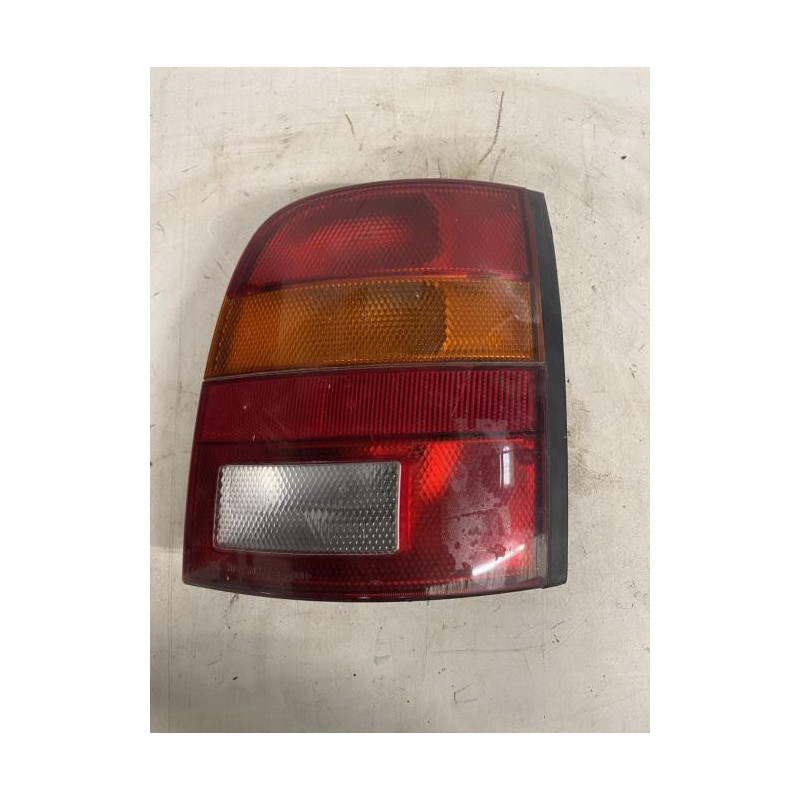 Feu arriere principal droit (feux) NISSAN MICRA 2 PHASE 3 d’occasion