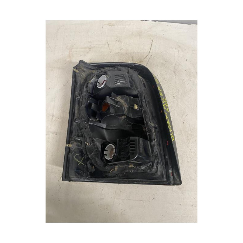 Feu arriere principal droit (feux) NISSAN MICRA 2 PHASE 3 d’occasion