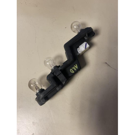 Platine feu arriere droit NISSAN MICRA 2 PHASE 3 d’occasion