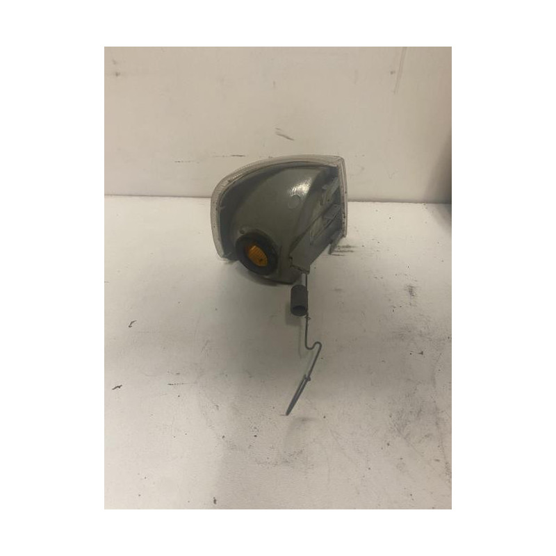 Optique avant secondaire gauche (feux)(clignotant) PEUGEOT 405 PHASE 2 d’occasion