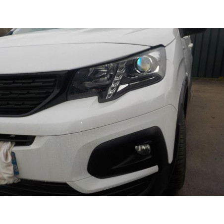 Poignee porte avant gauche PEUGEOT RIFTER d’occasion